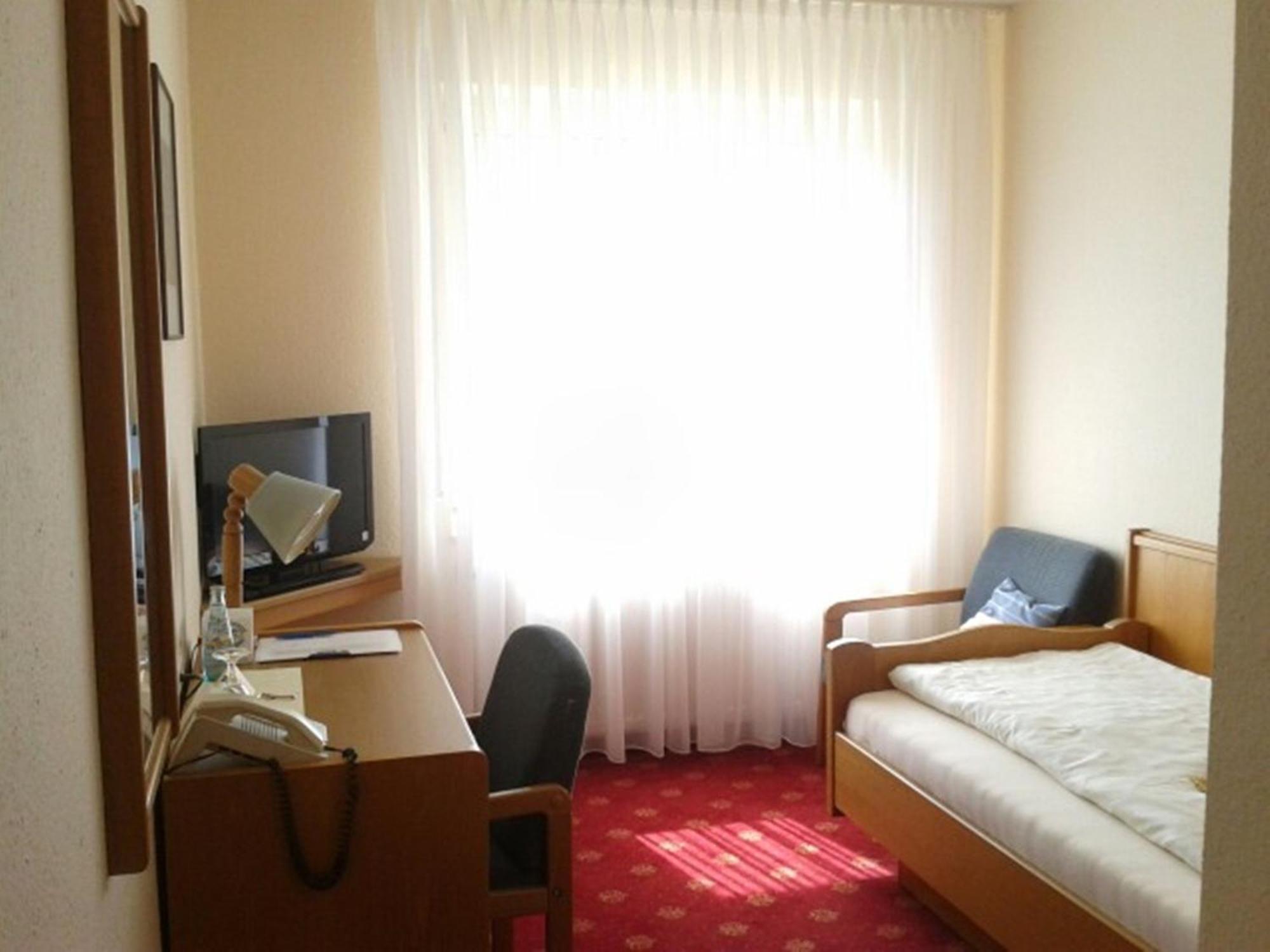 Hotel Garni Stadt Friedberg Friedberg  Phòng bức ảnh